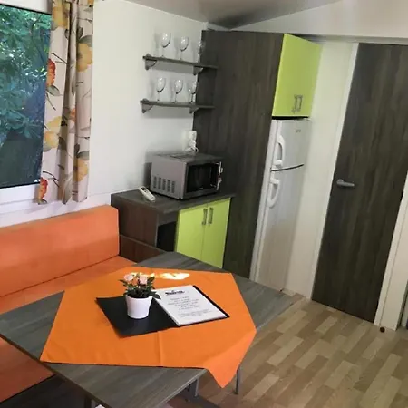Victoria Mobilehome In Village Juliamare